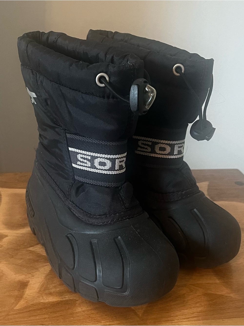 Sorel Kids Black Insulated Winter Snow Boots – Size 9